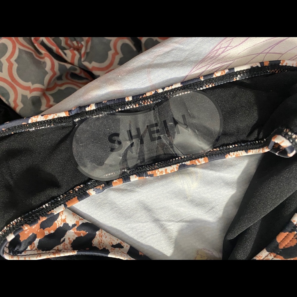 NWT Leopard One Piece - Picture 5 of 6
